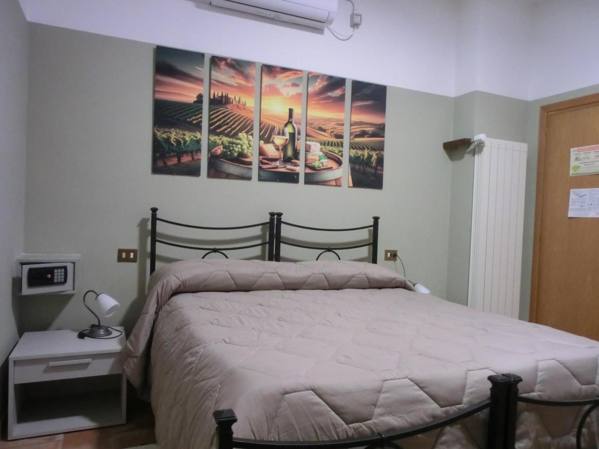Agriturismo La Pietriccia เคียนเชียโนแตร์เม ภายนอก รูปภาพ