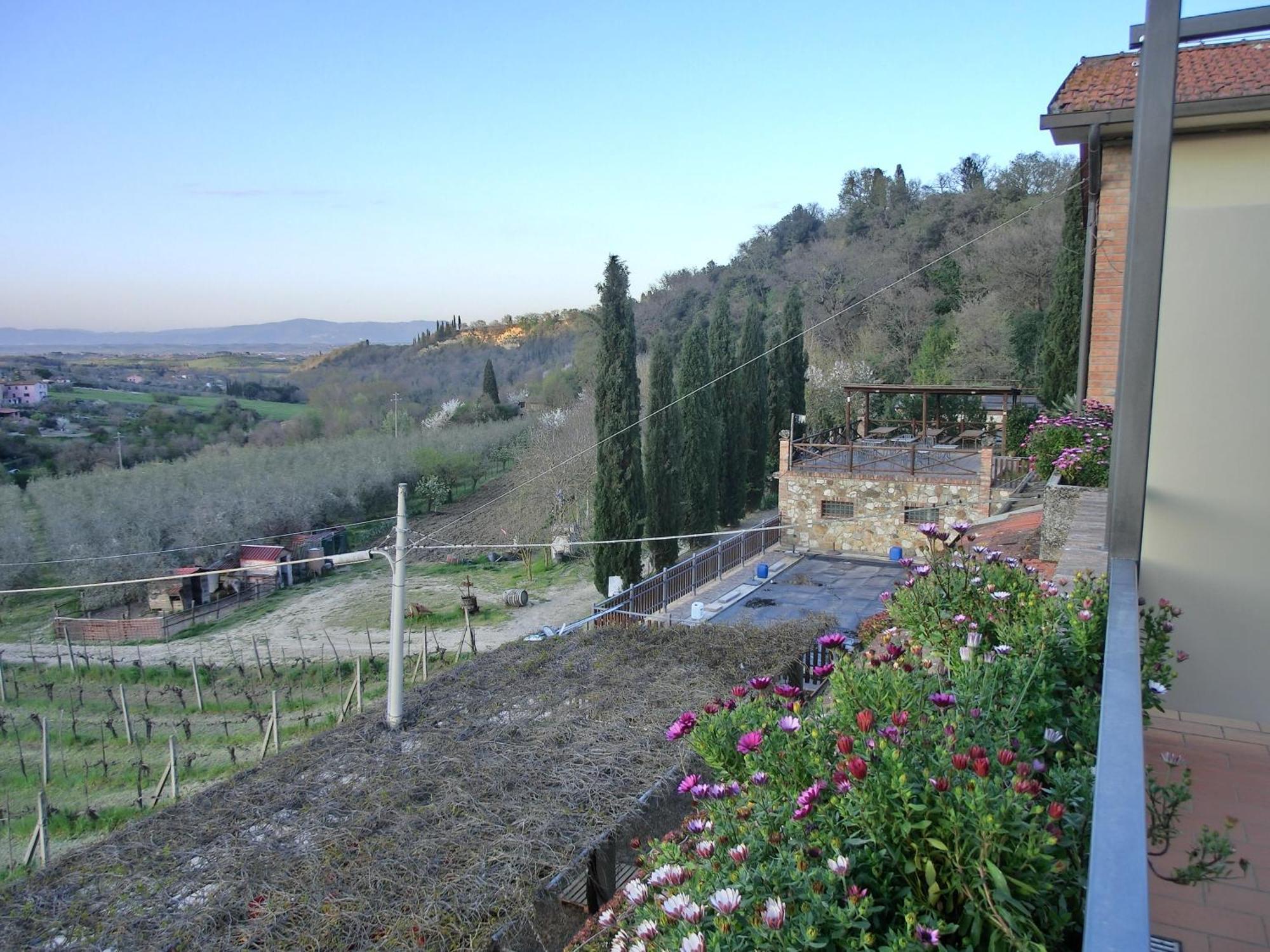 Agriturismo La Pietriccia เคียนเชียโนแตร์เม ภายนอก รูปภาพ