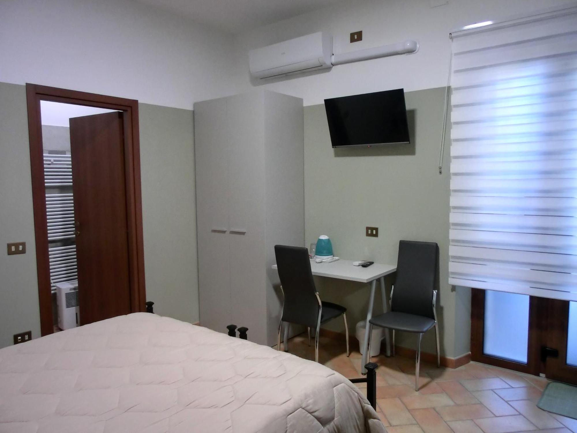 Agriturismo La Pietriccia เคียนเชียโนแตร์เม ภายนอก รูปภาพ