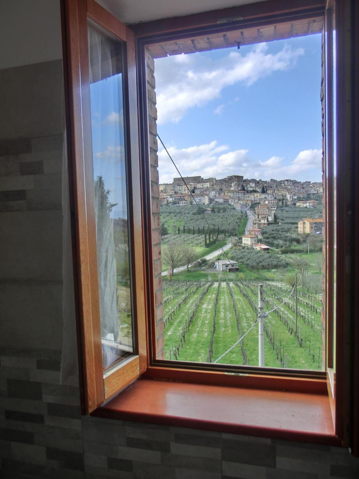 Agriturismo La Pietriccia เคียนเชียโนแตร์เม ภายนอก รูปภาพ